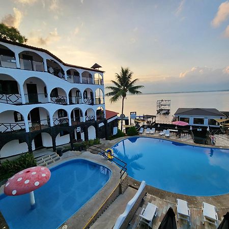 Hotel Mi Paraiso Rio Dulce Castillo de San Felipe Kültér fotó