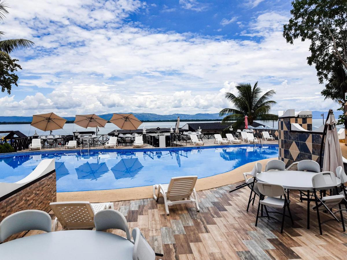 Hotel Mi Paraiso Rio Dulce Castillo de San Felipe Kültér fotó